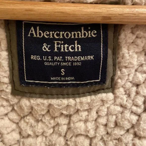 Winter Jacket - Picture 4 of 5